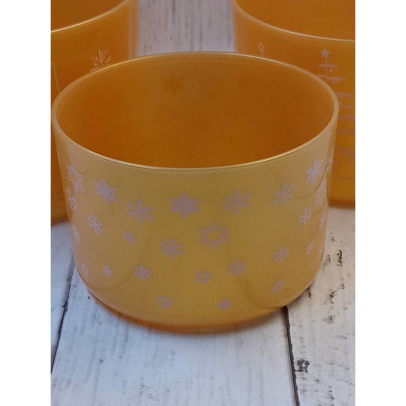 Vtg Tupperware Christmas Gold 3 Stacking Container Bowls Present Tree Snowflakes - Picture 2 of 5